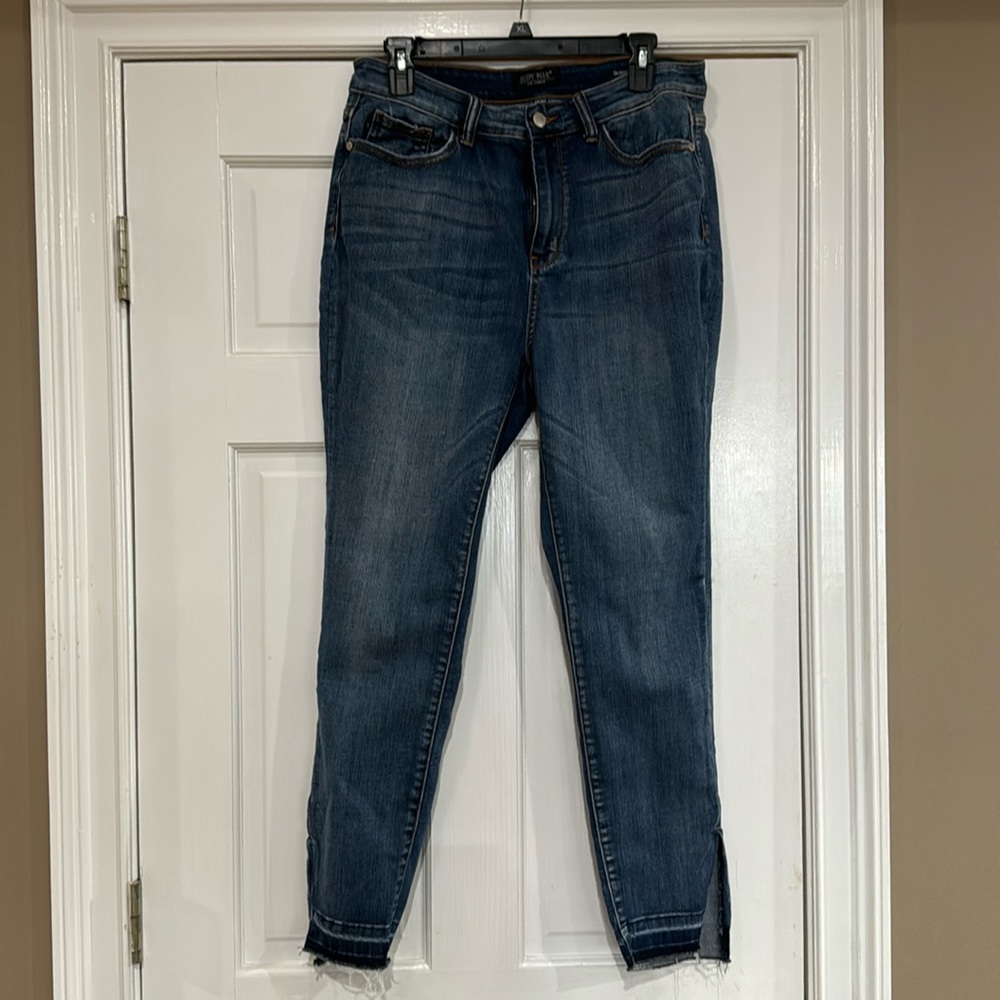 Judy Blue skinny fit jeans excellent condition.